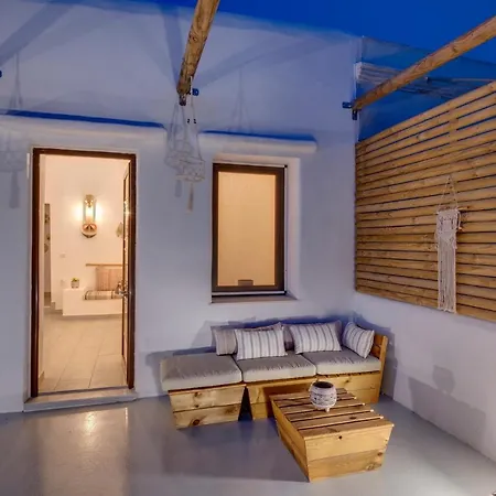 Endless Blue From Syros - * Vari (Syros)